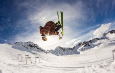 pg模拟器app下载-中超联赛，罗慕洛角球直接得分与半场吊射 成都蓉城2-1战胜山东泰山