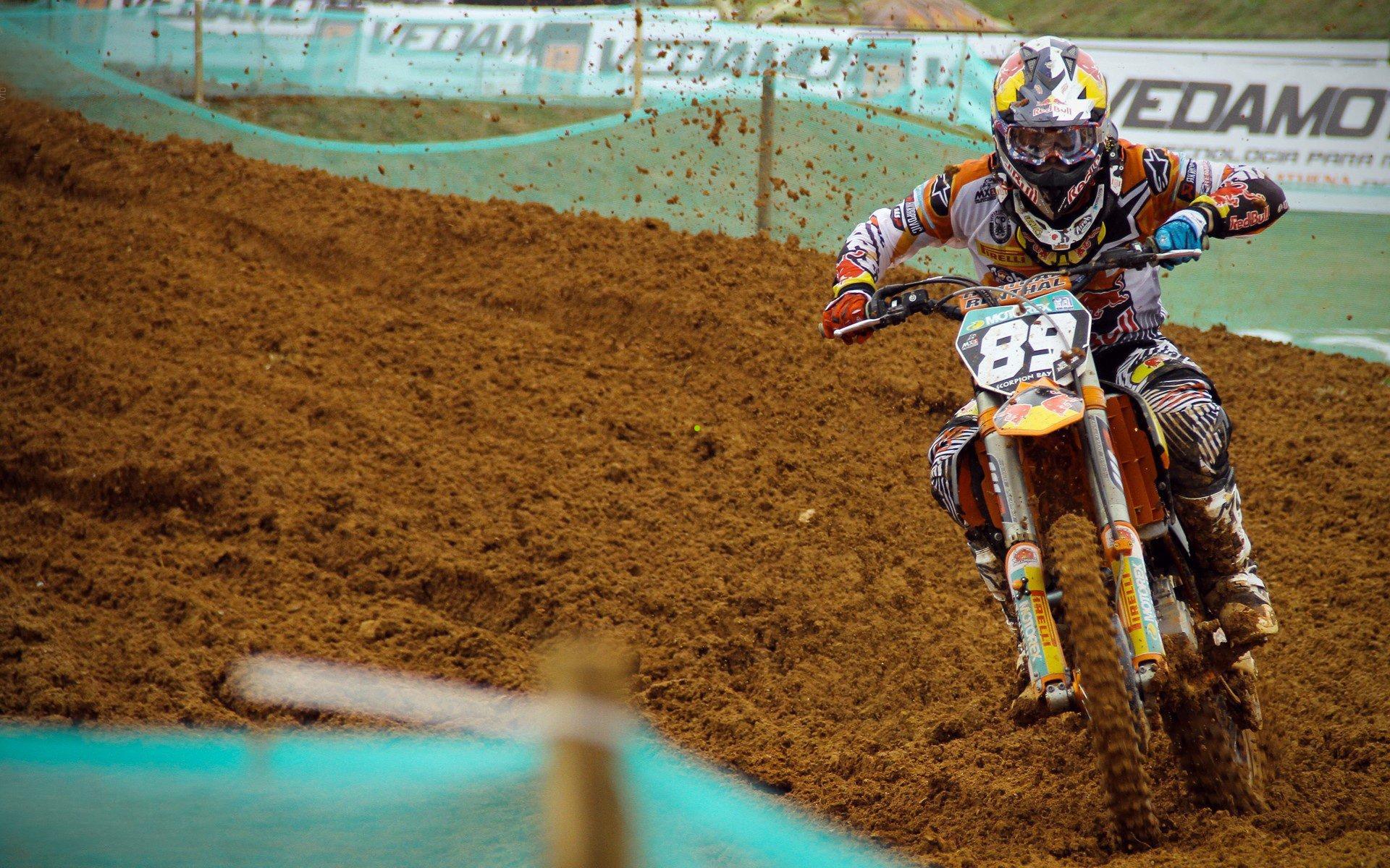 自由身引援大动作！江苏籍中后卫有望加盟上海申花，曾效力争冠劲旅